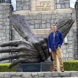 Meet your Posher, Caleb